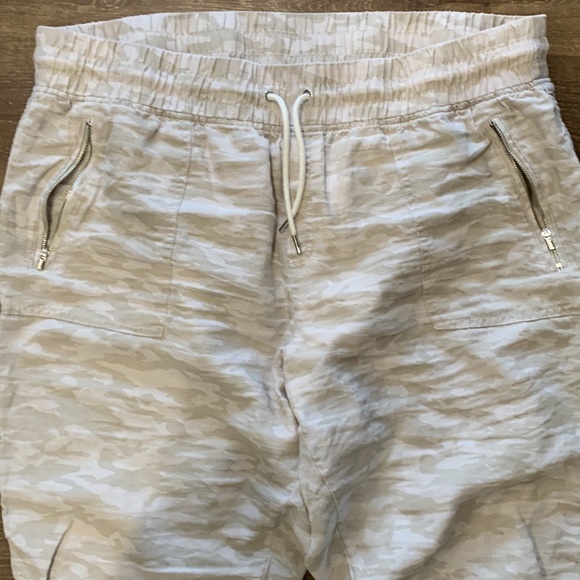 ATHLETA Neutral Camo Cabo Linen Joggers - sz 18 - Picture 7 of 14